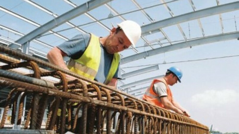 Muncitori in constructii
