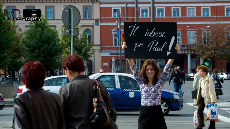 pancarta Te iubesc, Paul!