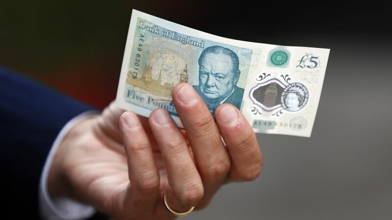 noua bancnota de cinci lire