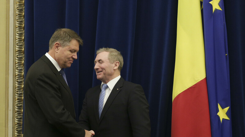 Augustin Lazăr, Klaus Iohannis