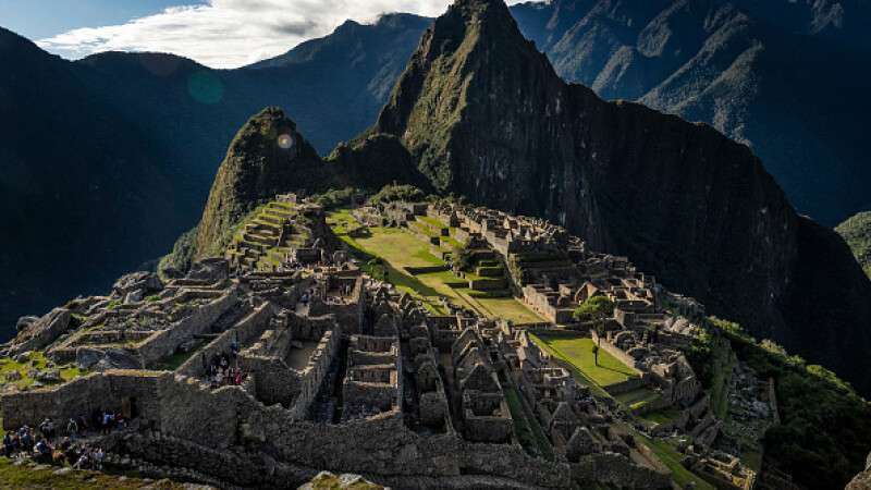 Orașul incaș Machu Picchu se redeschide treptat. A fost închis timp de șapte luni