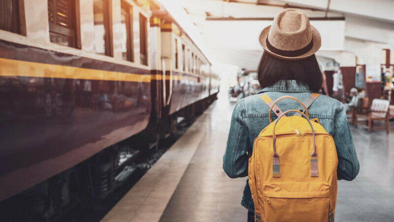 Tinerii care împlinesc 18 ani pot călători gratis în Europa, prin DiscoverEU. Condițiile ce trebuie îndeplinite