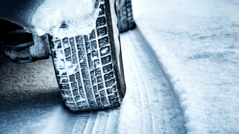 Replica RAR după ce un șofer a întrebat dacă anvelopele de iarnă sunt obligatorii și pentru BMW-uri