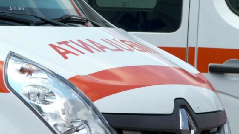 Anchetă la Ambulanța Gorj, după ce o doctoriță cu fractură la picior a fost „uitată” jumătate de oră în mașină