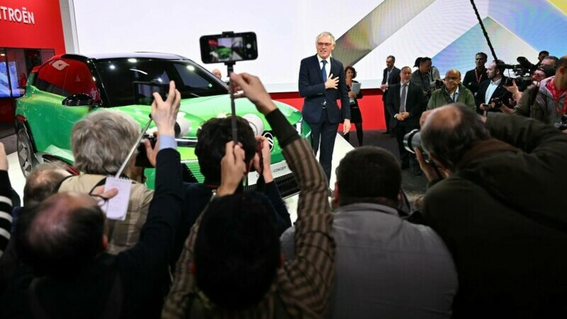 Bijuteriile de la Salonul Auto de la Paris. Galerie foto