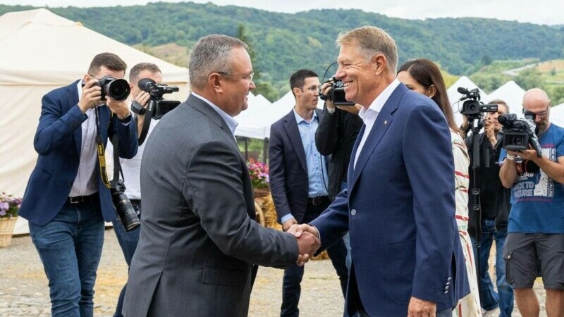 Nicolae Ciuca, Klaus Iohannis