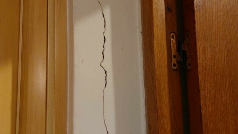 crapatura perete sect 1