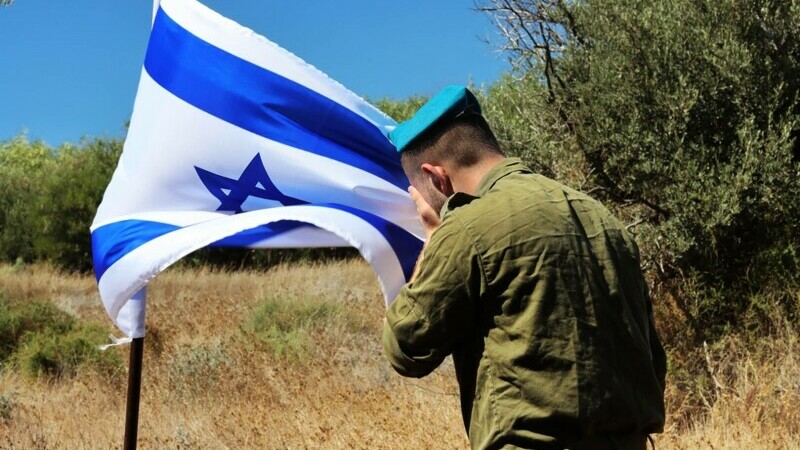 Israel, 7 octombrie, soldat, steag