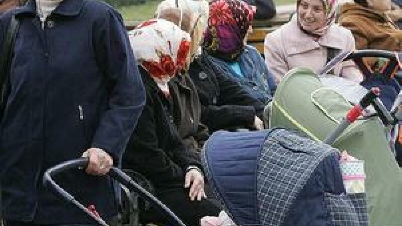 Cresterea economica a Romaniei incetinita de problema demografica
