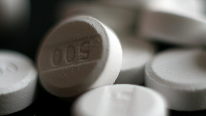Controversele in privinta sigurantei utilizarii paracetamolului continua