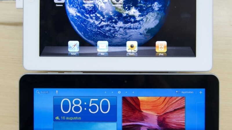 Galaxy Tab si iPad