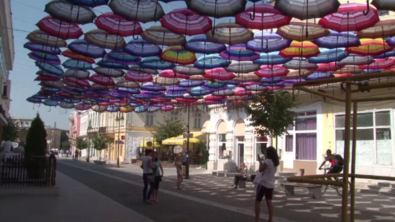 umbrelute in centrul orasului Botosani