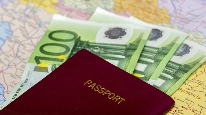 pasaport UE si bani