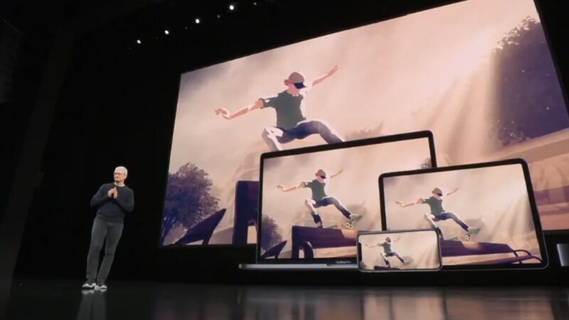 Apple își lansează noile telefoane