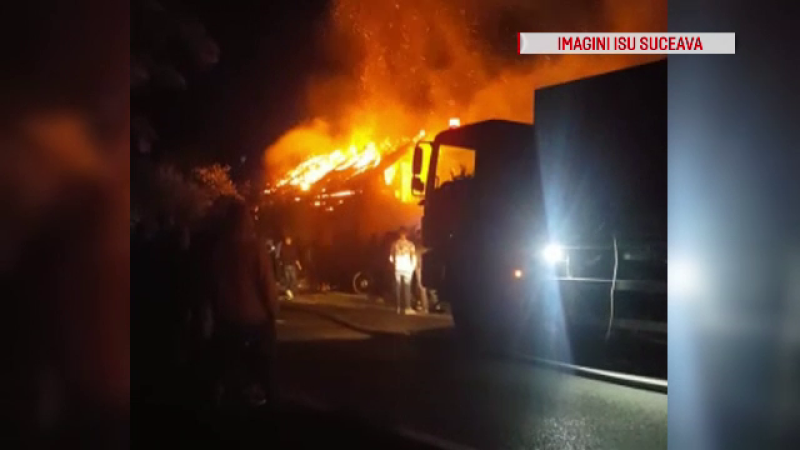 Doi bătrâni din Suceava au murit arși în casă. Incendiul, provocat de o lumânare