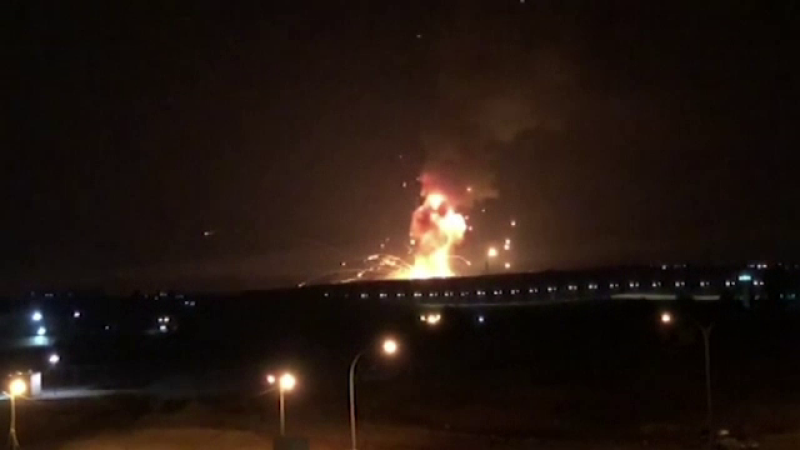 Explozii într-o bază militară din Iordania, unde erau ținute sute de proiectile defecte