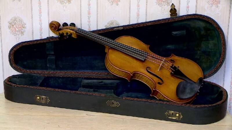 Vioara lui George Enescu şi alte bunuri ale muzicianului, scoase la licitaţie