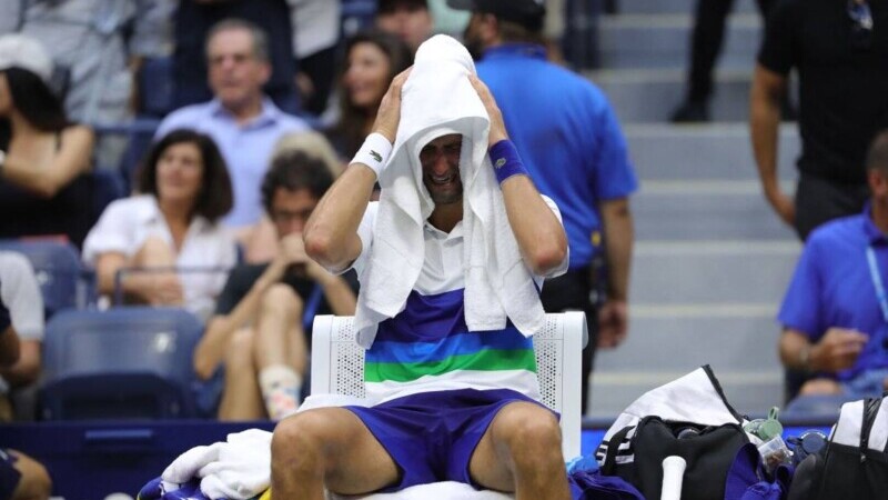 Imagini impresionante: Djokovic a plâns în hohote când a realizat că va pierde finala de la US Open VIDEO