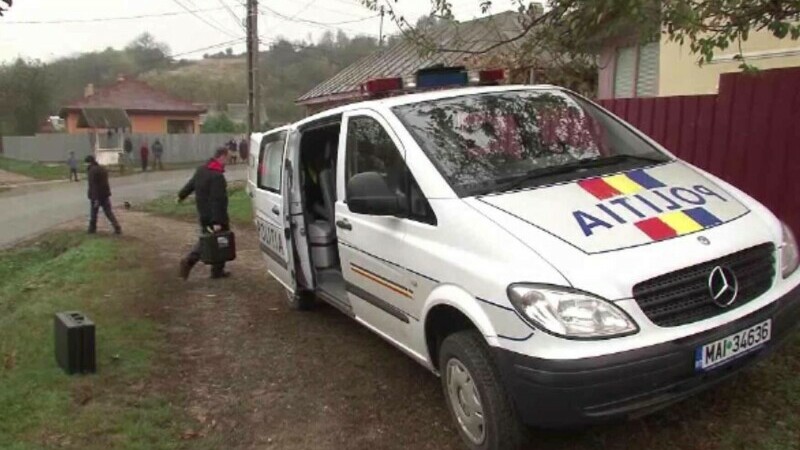 Pensionar înjunghiat de soție, după o ceartă monstru, în Iași. Ea spune că a atacat-o cu ranga