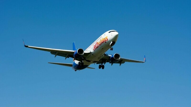 avion jet2