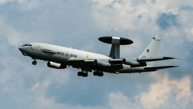 AWACS, avion radar nato