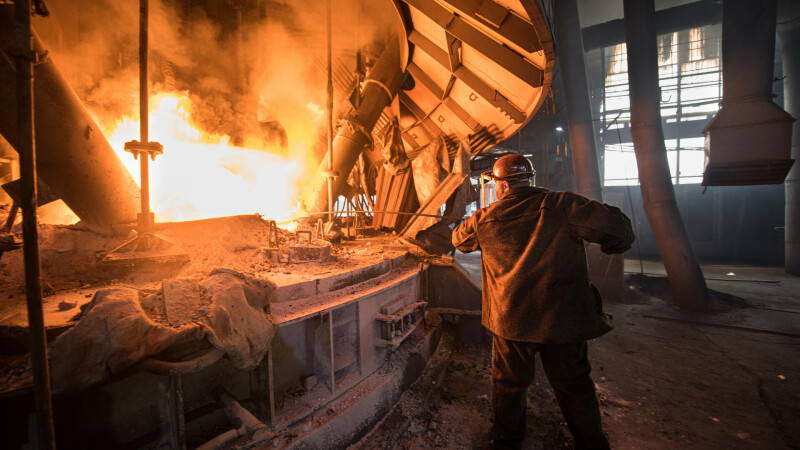 muncitor, combinat siderurgic