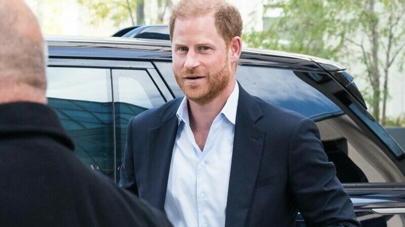 Prinţul Harry, primit de regele Charles al III-lea la reşedinţa sa londoneză