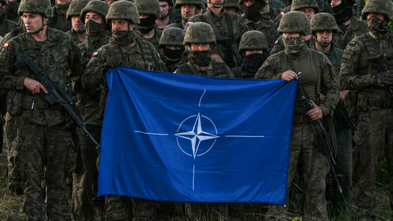 soldati nato, trupe nato