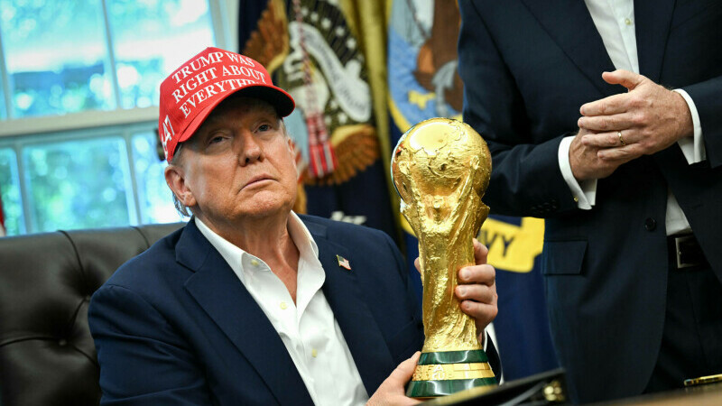 trump trofeu fifa
