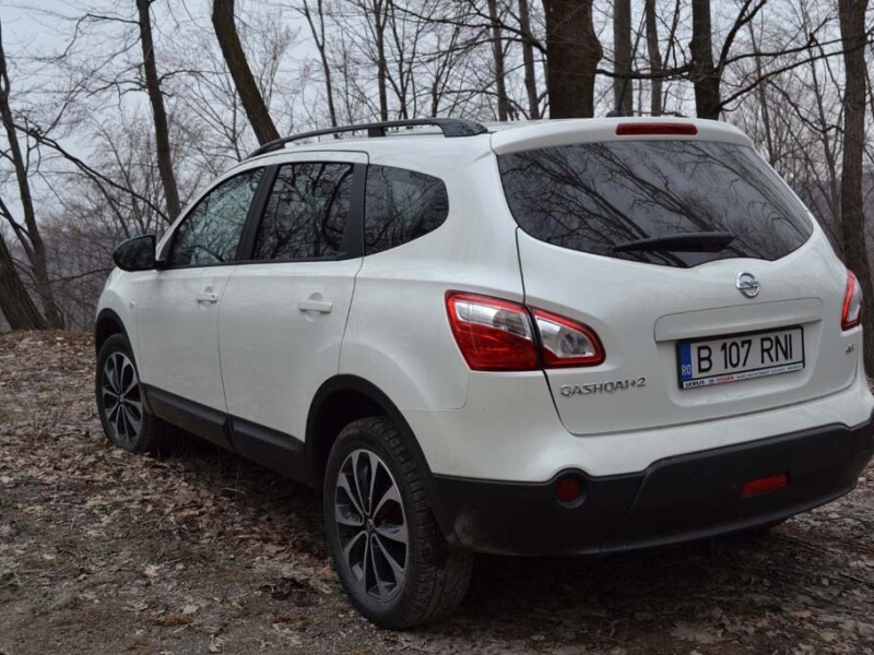 Nissan Qashqai +2 - 6