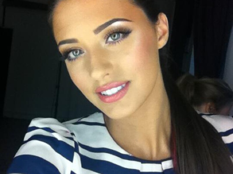 antonia selfie - 10