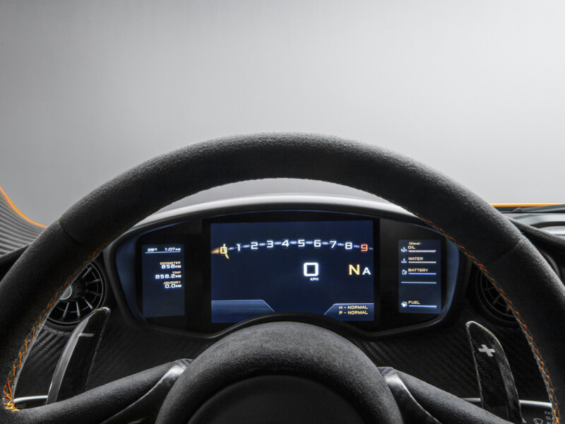 McLaren P1 interior