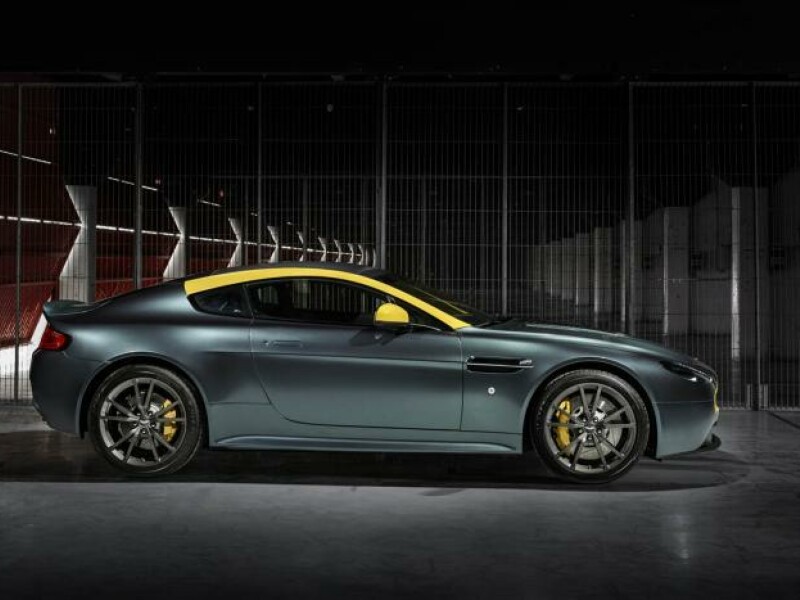 aston martin geneva 2014 - 5