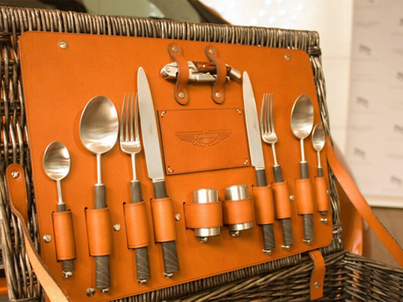 Aston Martin picnic