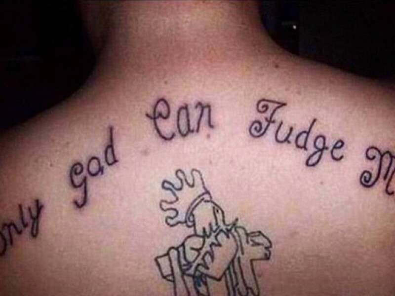 Cele mai hilare tatuaje. Niste oameni chiar au platit pentru asa ceva :)
