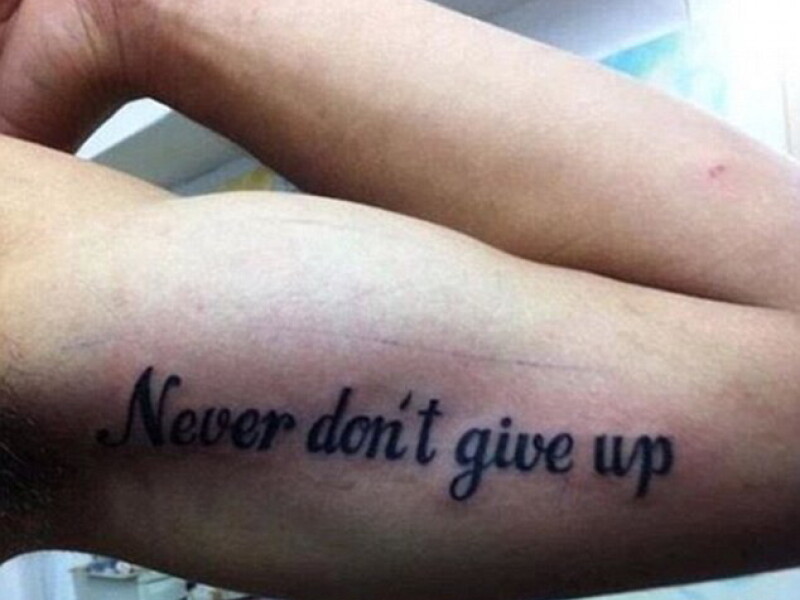 Cele mai hilare tatuaje. Niste oameni chiar au platit pentru asa ceva :)