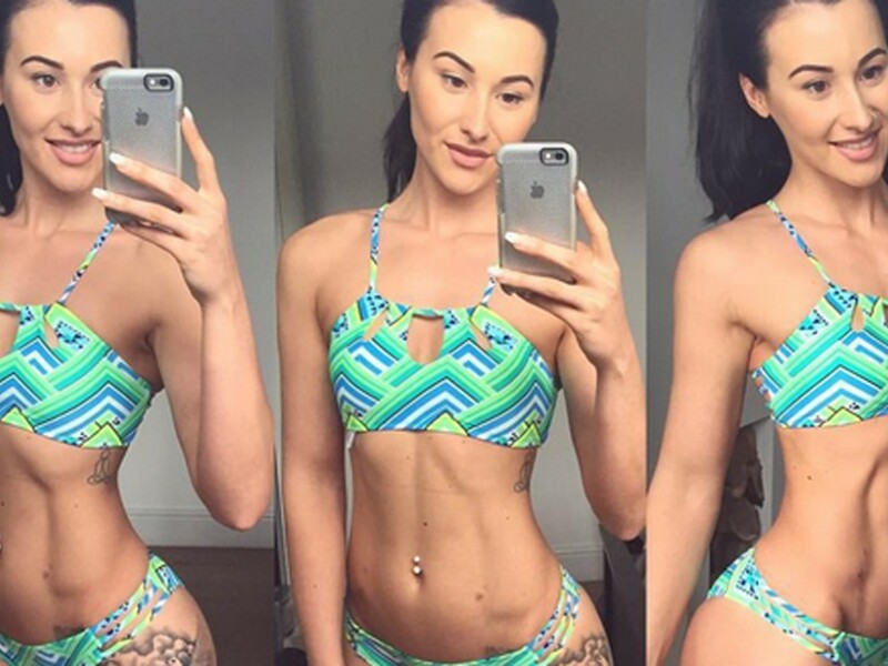 Cele mai sexy fete de pe Instagram si abdomenele lor