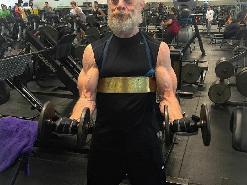 FABULOS! Un actor de Oscar s-a transformat la 61 de ani! Cum arata dupa ce s-a apucat de sala pentru un rol