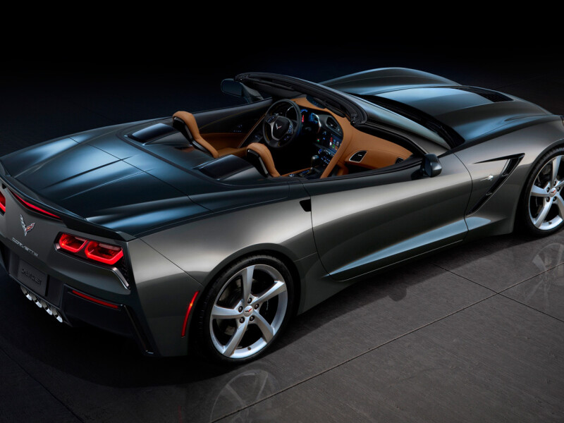 Chevrolet Corvette Stingray Convertible - 1