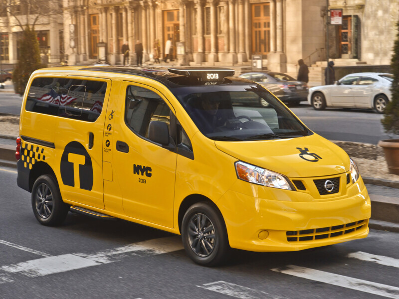 Nissan NV200 Mobility Taxi - 9