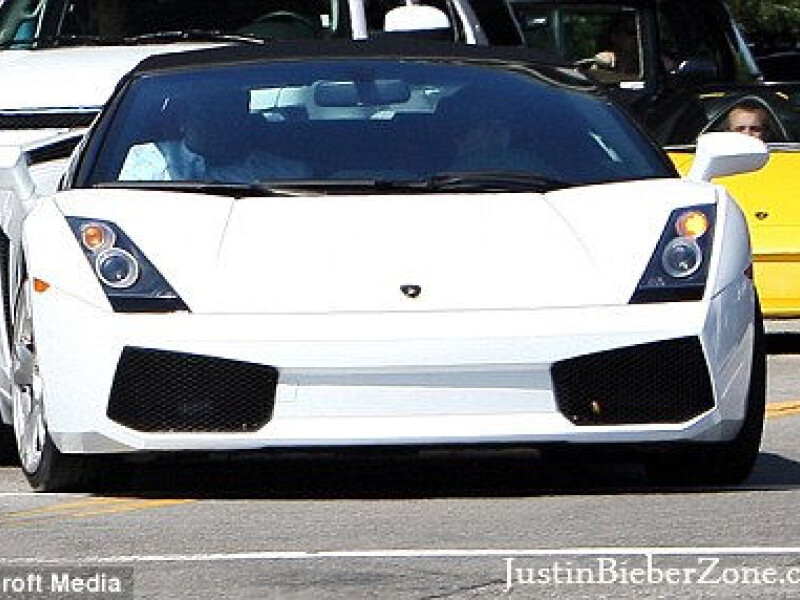 Bieber 4