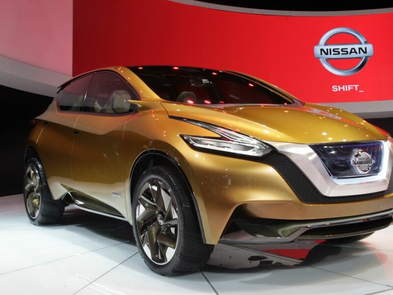 Nissan Resonance