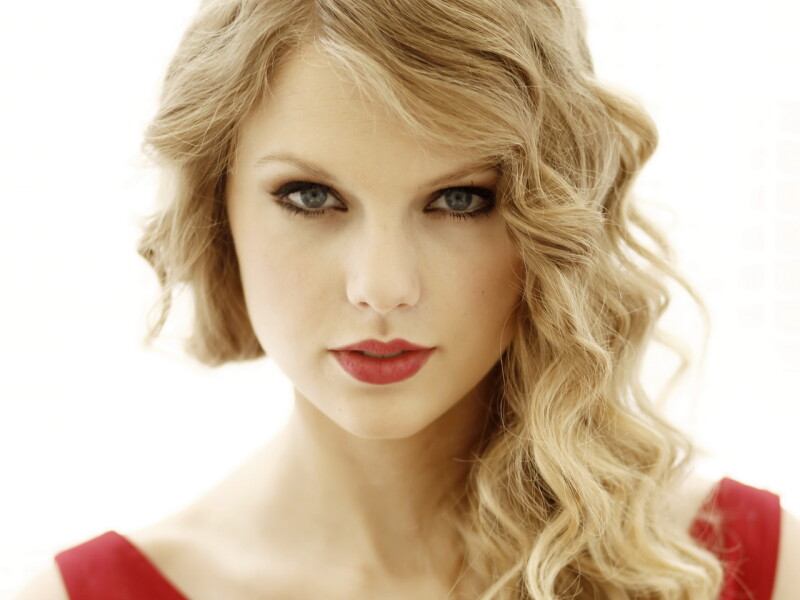 taylor swift 2