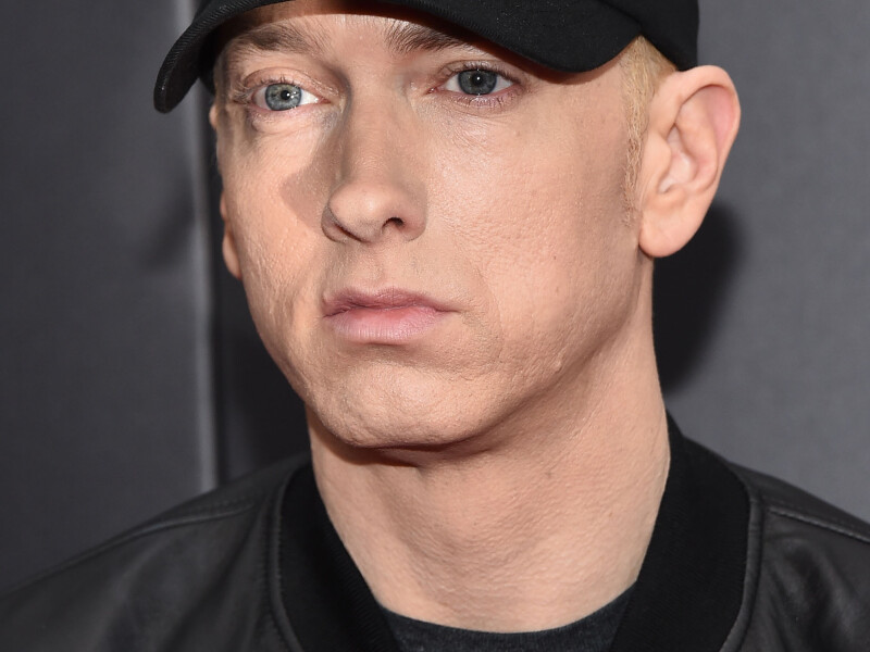 Eminem implineste astazi 44 de ani! Cum arata acum
