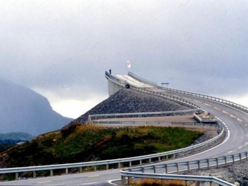 Norvegia, iluzie optica, pod