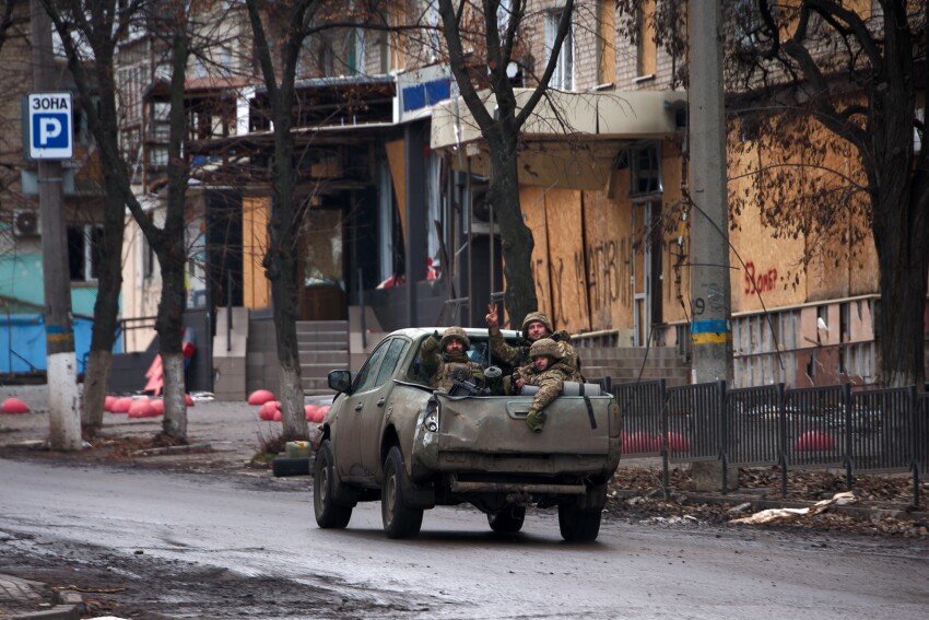 Kievul susţine că a „străpuns” linia de apărare rusă în apropiere de Bahmut. Miza contraofensivei ucrainene