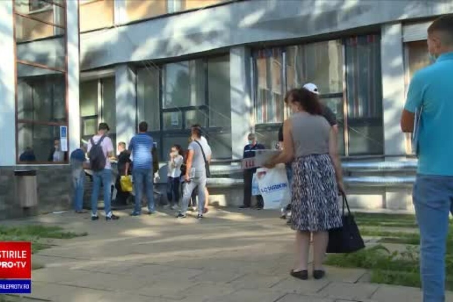 Inmatricularea MaÈ™inilor Un CoÈ™mar Locul Din Romania Unde AngajaÈ›ii Nu Mai Fac FaÈ›Äƒ SolicitÄƒrilor Stirileprotv Ro