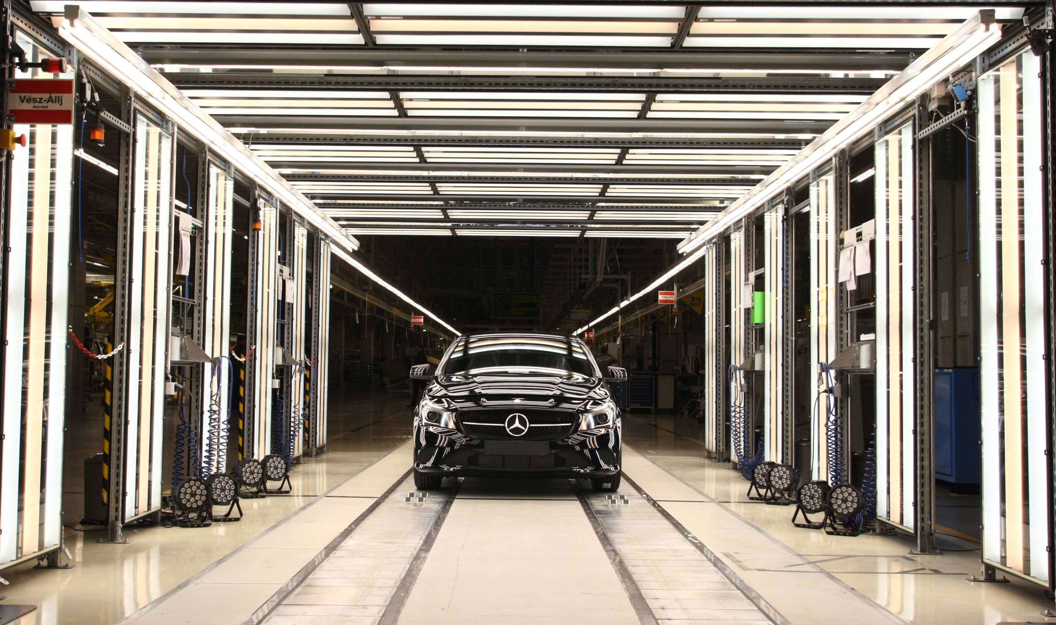 Daimler investeste 300 de milioane de euro in Romania. O noua generatie de cutii de viteza la Cugir