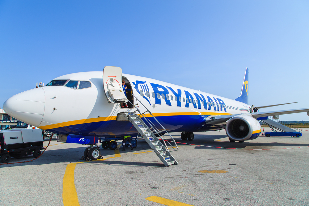 O cursa Ryanair pentru Milano a plecat din Bucuresti cu o intarziere de 3 ore. Ce pierduse pilotul