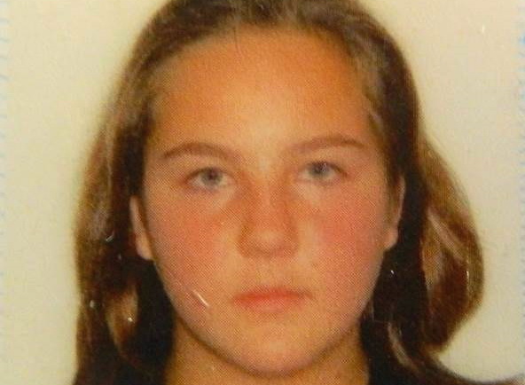 O alta eleva a disparut de acasa. Politia din Arges a dat in urmarire nationala o adolescenta de 17 ani
